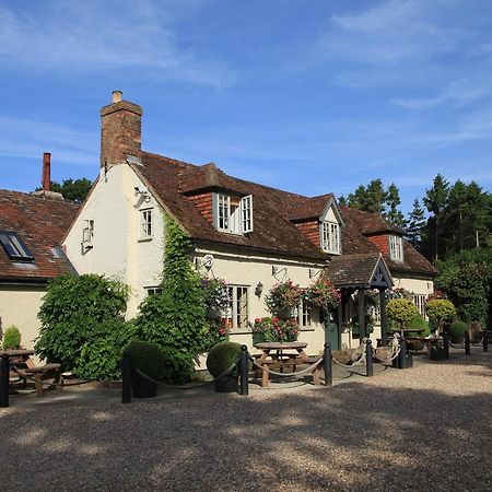 The Black Horse At Ireland Shefford Extérieur photo
